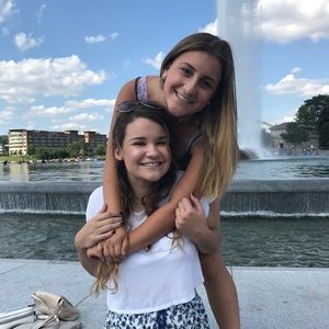 Meet your Posher, Gab